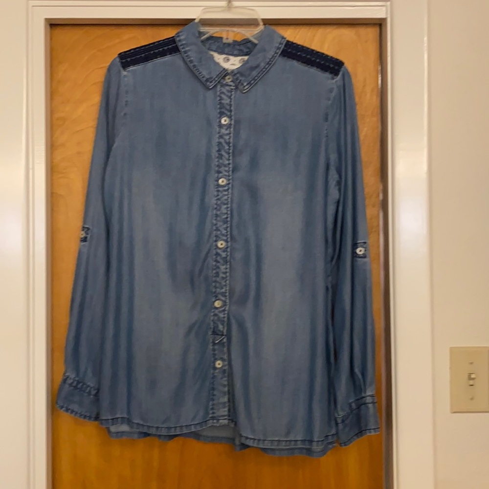 Anthropologie Holding Horses Top Long Sleeve chambray embroidered medium blue